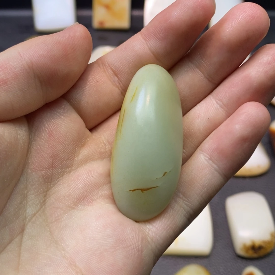 A***）定制未镶嵌定制和田玉