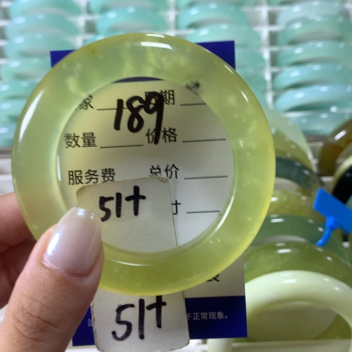 未镶嵌蛇纹石玉手镯189