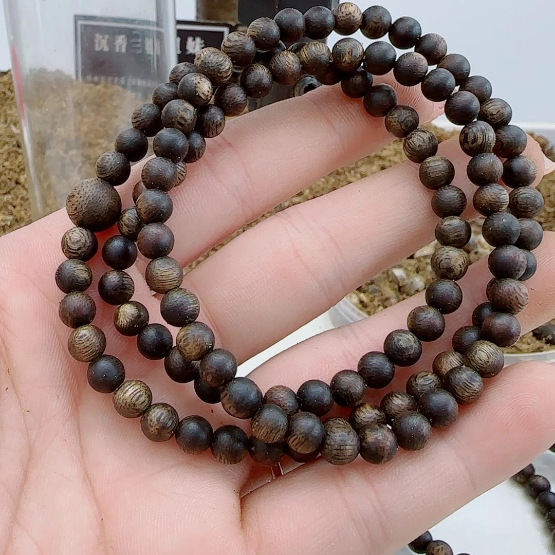手串沉香乌身老料精品0.5  7颗➕999沉浮108颗
