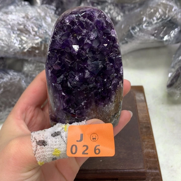 水晶大型摆件（非配饰）未镶嵌