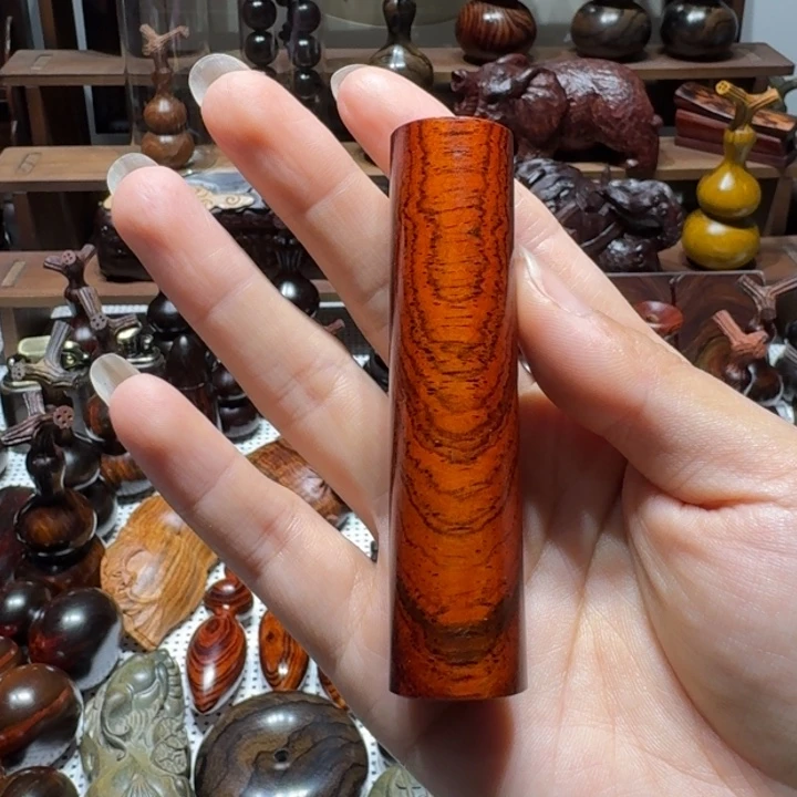 随***缘木微凹黄檀微凹黄檀
