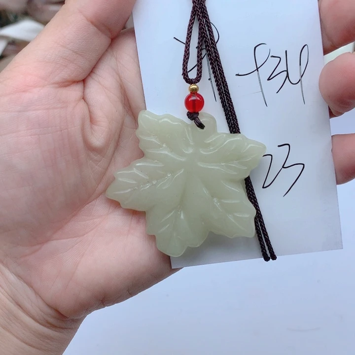 未镶嵌手镯石英质玉934