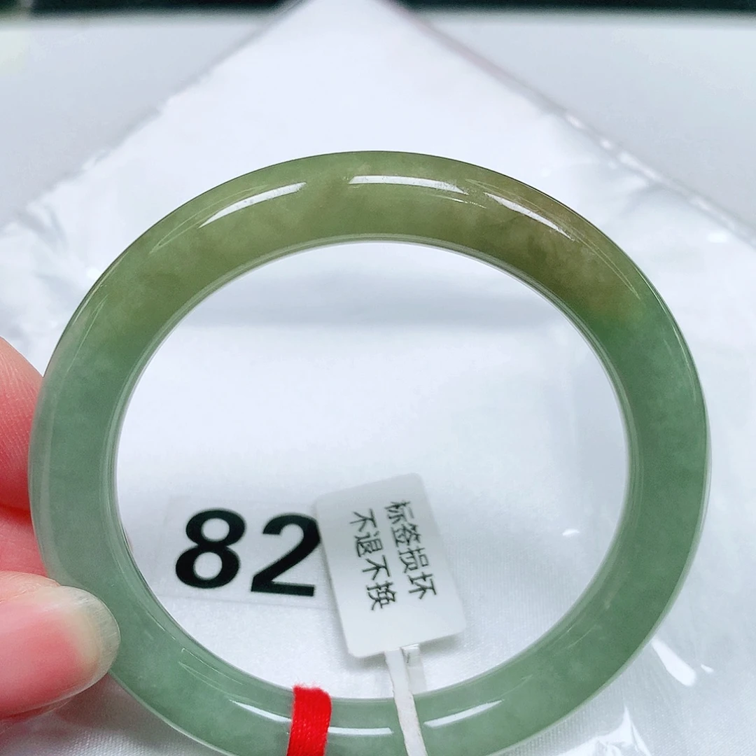 未镶嵌手镯（圆镯）翡翠49 号翡翠手镯