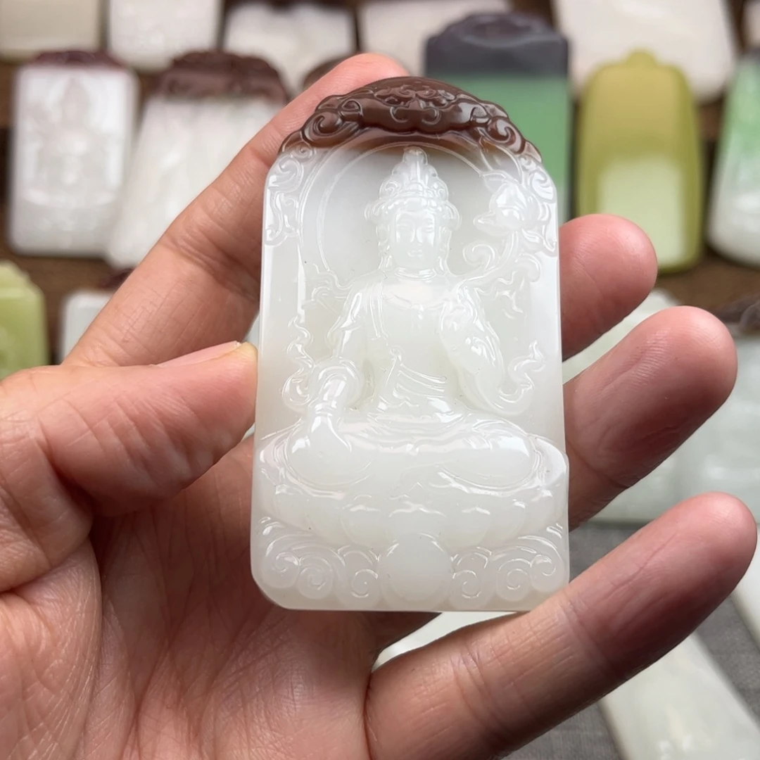 和田玉未镶嵌颈饰