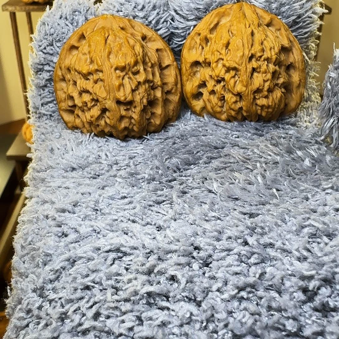 文玩核桃吊坠38三角疆