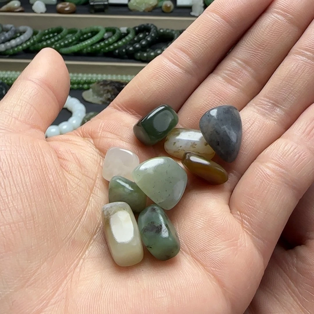 和田玉颈饰未镶嵌包容养鱼养花