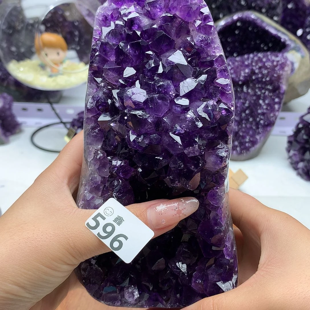 未镶嵌大型摆件（非配饰）水晶