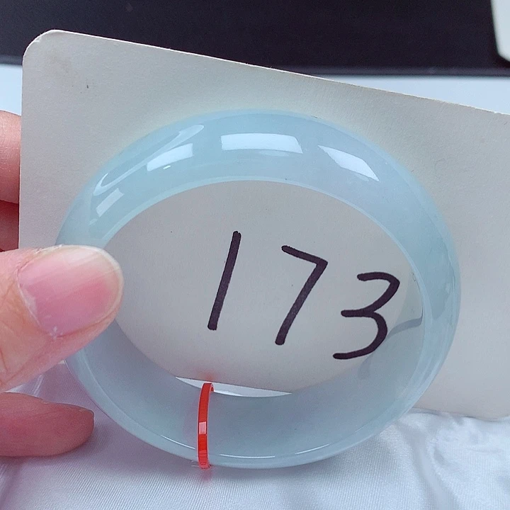 翡翠未镶嵌手镯翡翠