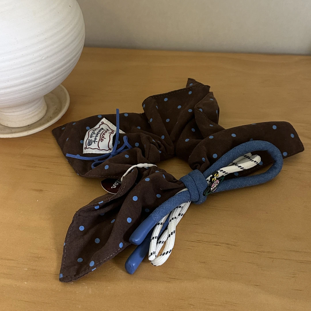 番茄家-咖色波点纽结蝴蝶结方巾发圈