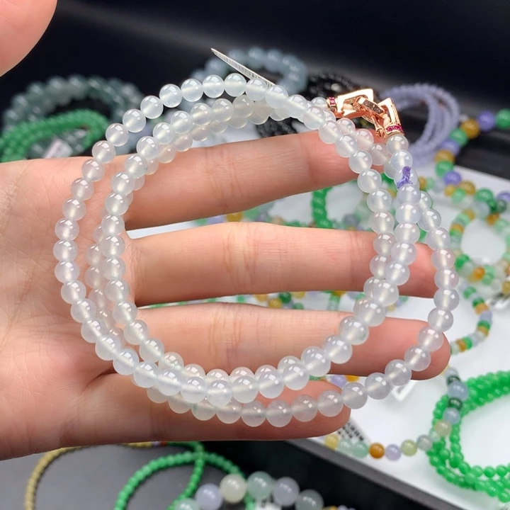 翡翠手镯未镶嵌翡翠
