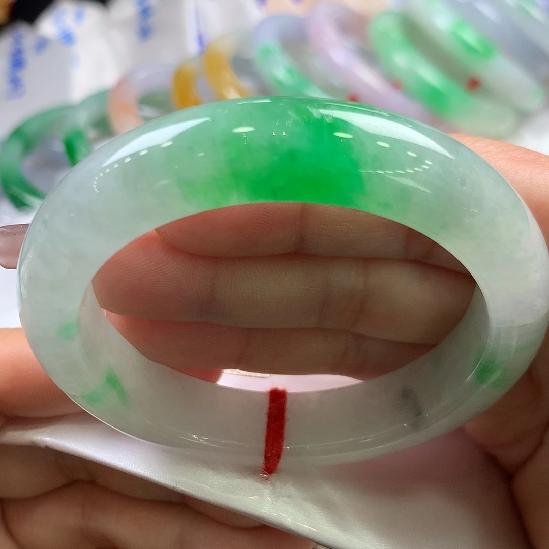 翡翠未镶嵌手镯54.2正圈