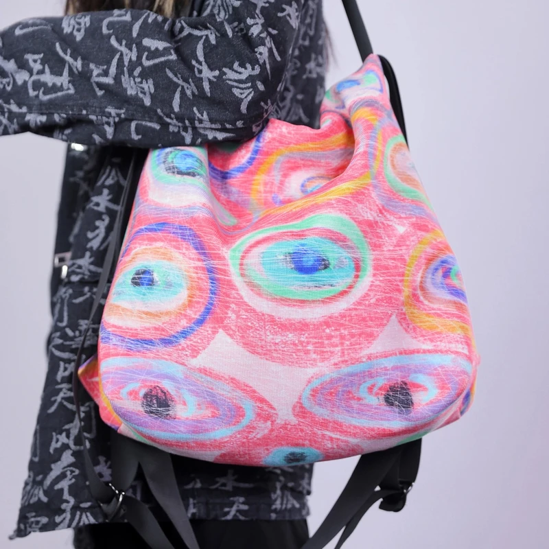 无则艺【镇店之宝】粉色眼睛男女通用肩包斜挎双肩包个性单肩背包