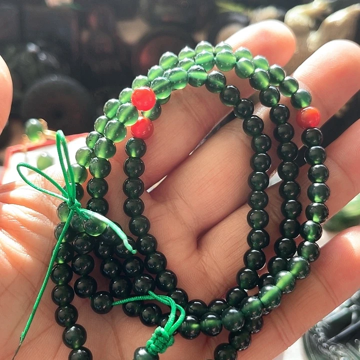 暖***暖蛇纹石玉未镶嵌颈饰