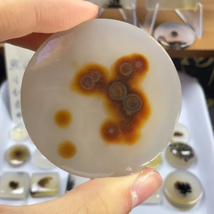 玛瑙/玉髓未镶嵌牌子