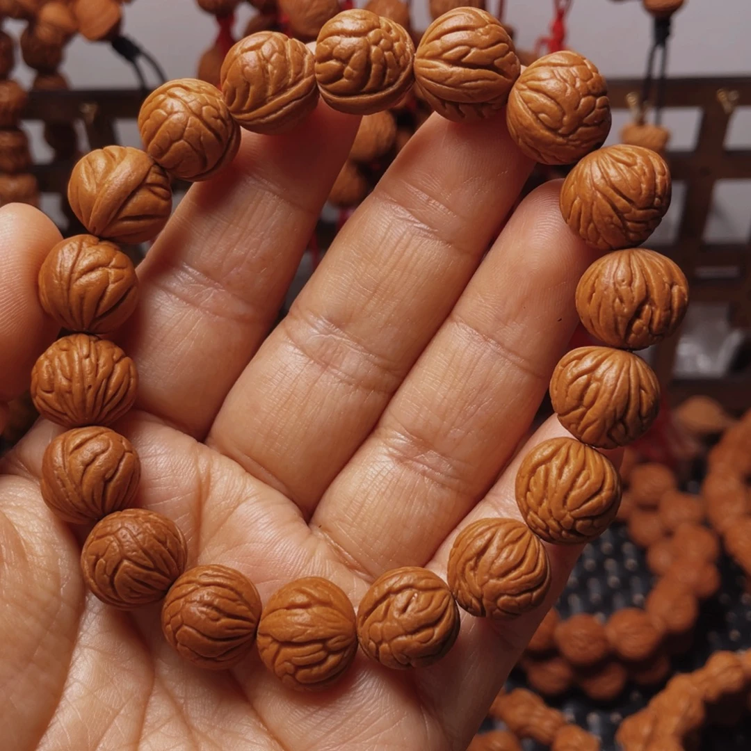 木质类龙纹桃枭手串