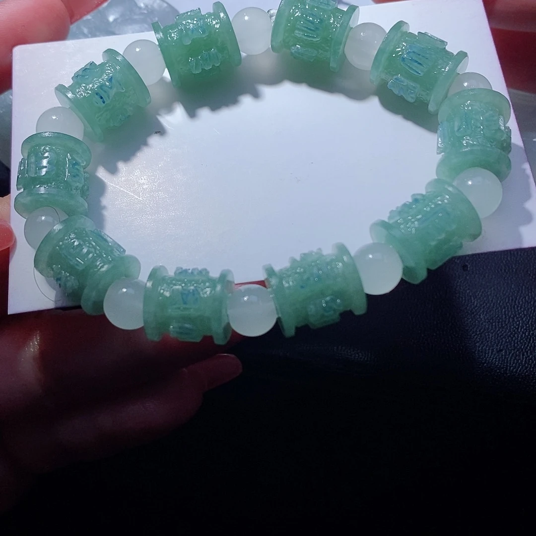 未镶嵌定制翡翠翡翠