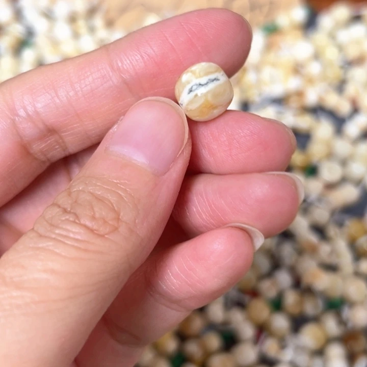 裸石蜜蜡未镶嵌9.4mm一个
