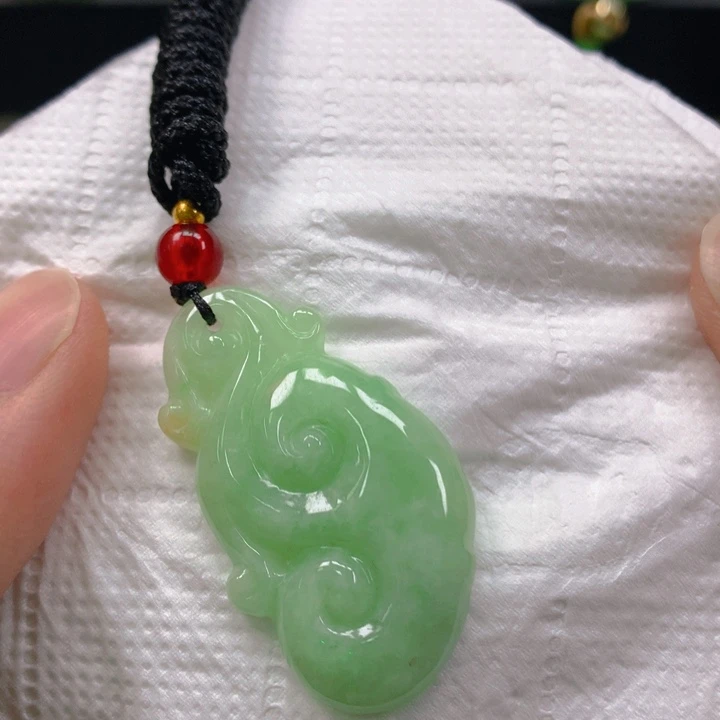 翡翠未镶嵌挂件翡翠
