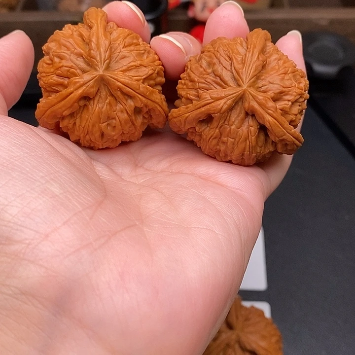 你***。把件文玩核桃白奔