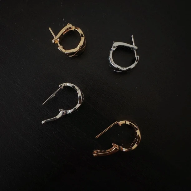 合金耳饰 SS定制 【微笑耳钉】轻奢时尚新中式小众饰品