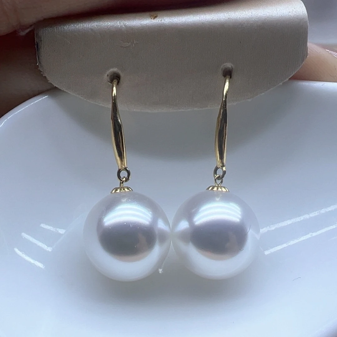 18K金镶嵌淡水珍珠耳饰