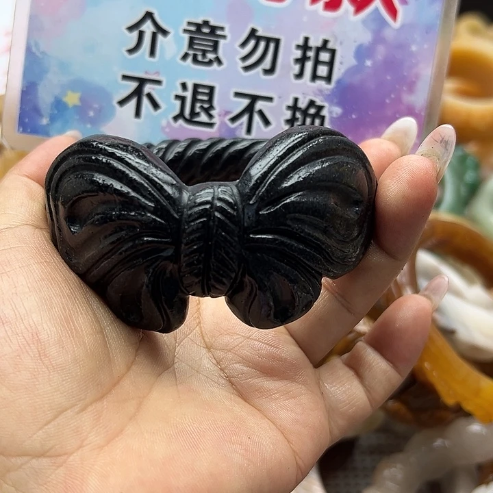 未镶嵌手镯石英岩玉