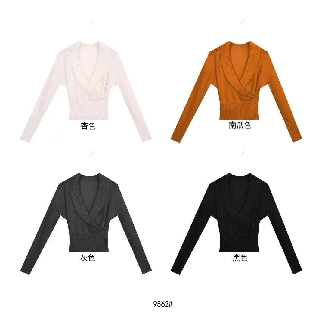 鑫燃KIKI 小众扭结气质上衣 9562 BSG (F)