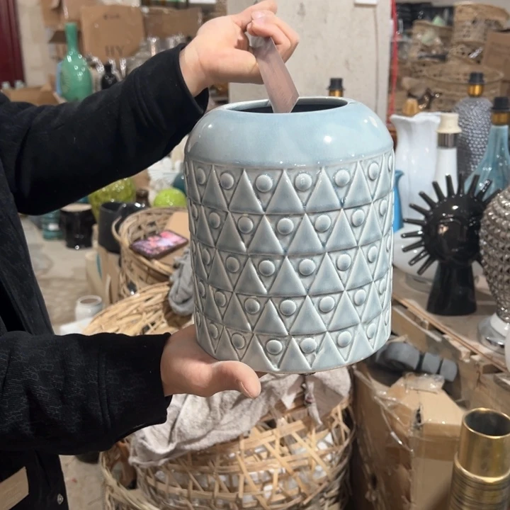 瓶高度20厘米口径9厘米微瑕捡漏