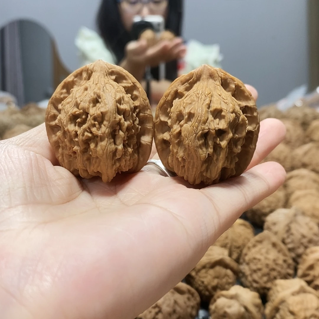 吊坠文玩核桃红狮子37