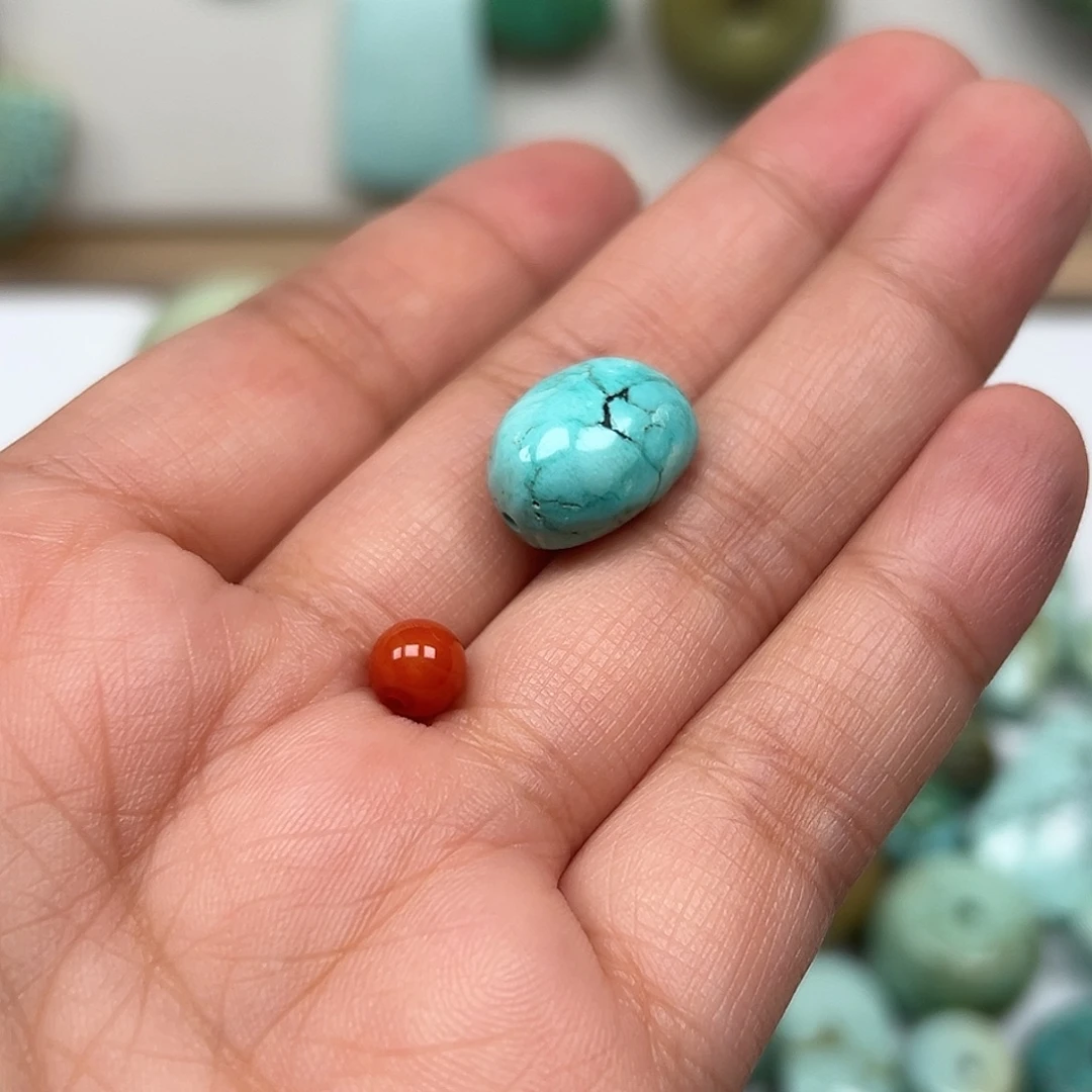 南红玛瑙未镶嵌珠宝奇石