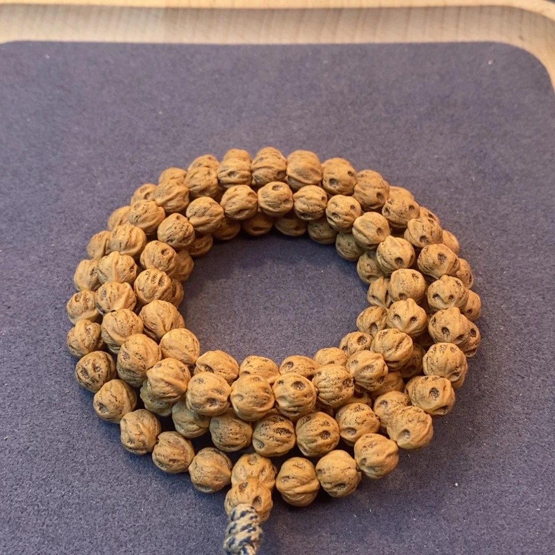 行***云柏香籽/百香籽吊坠