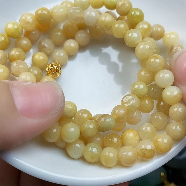 翡翠未镶嵌颈饰好