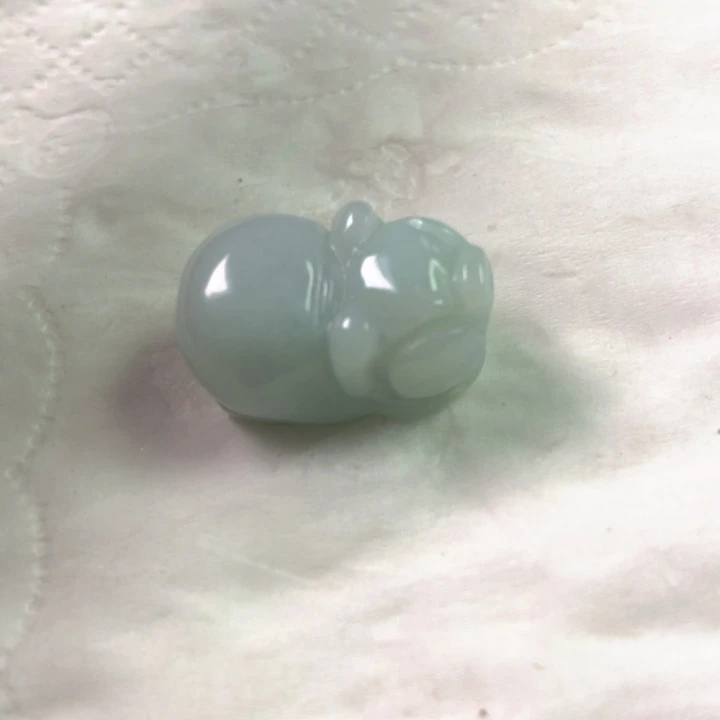 幸***杨翡翠未镶嵌颈饰吊坠