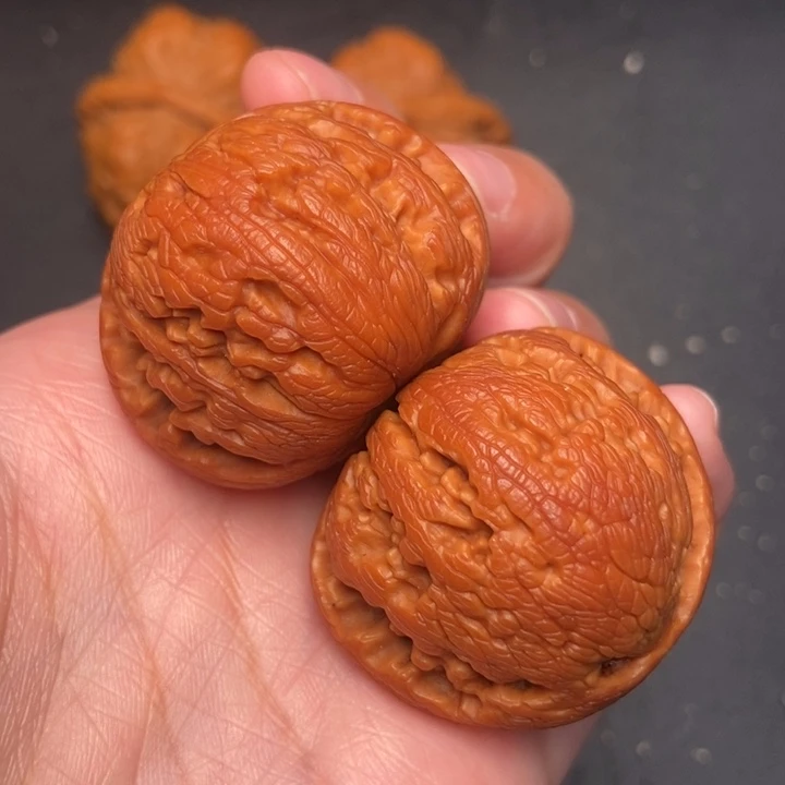 文玩核桃把件秦岭核桃核桃文玩