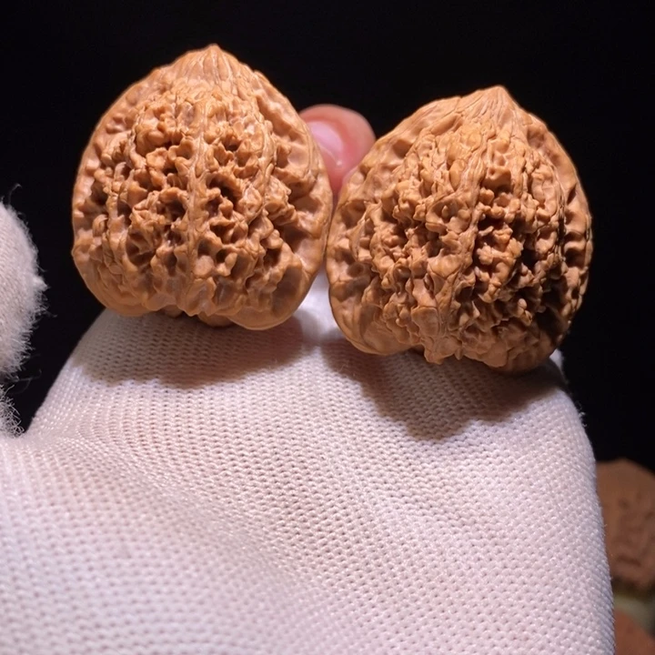 文玩核桃吊坠全品37满天星