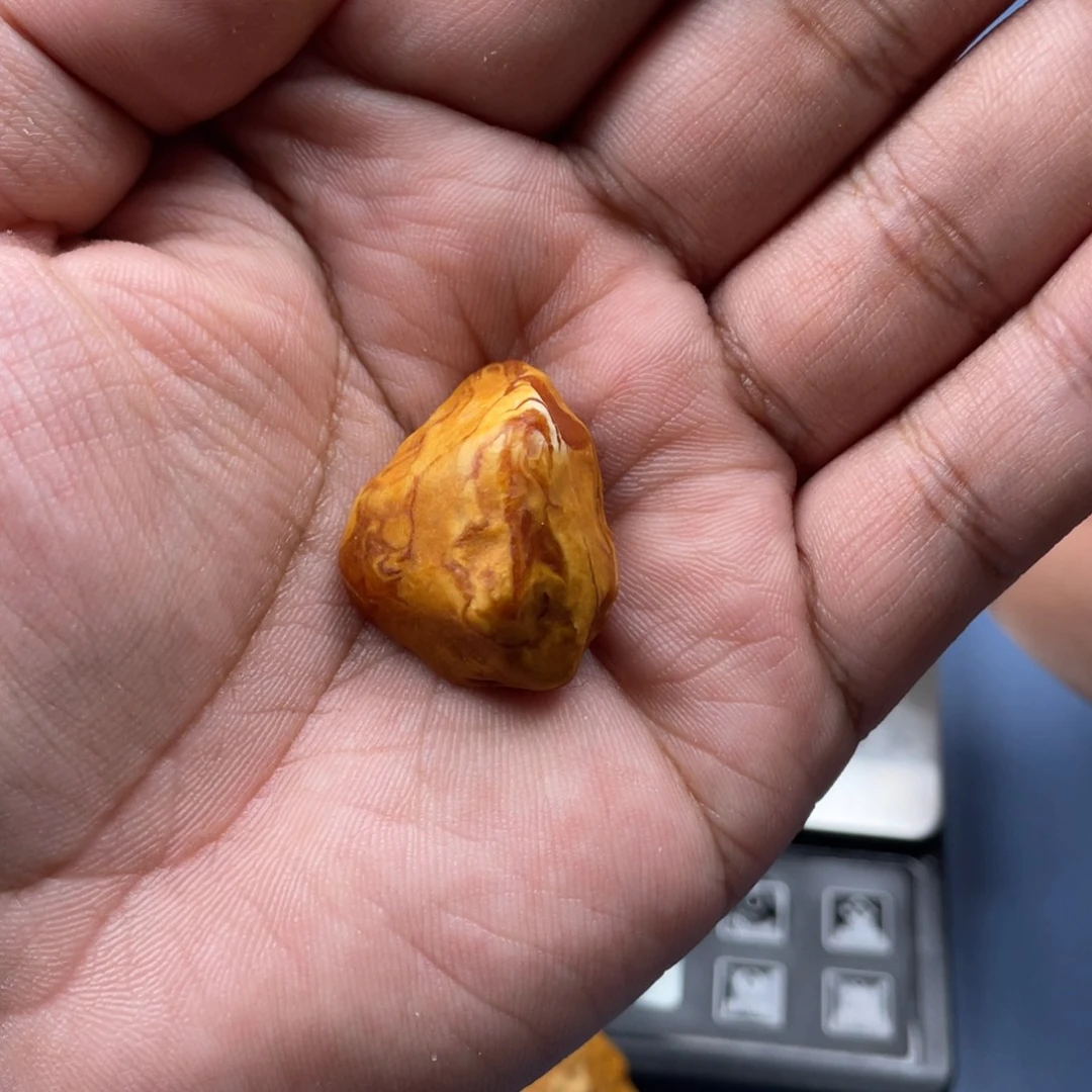 二***柒定制琥珀未镶嵌蜜蜡定制