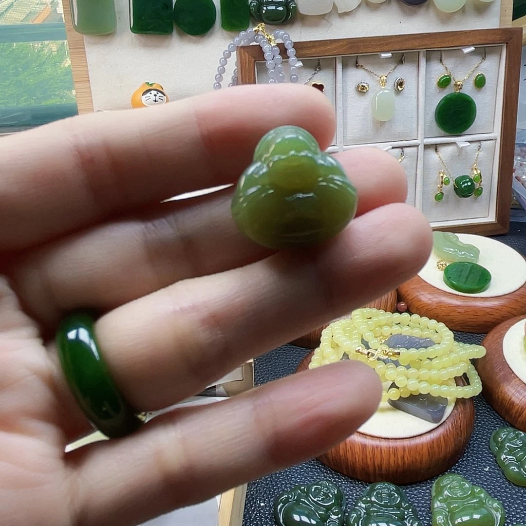 哈***哈吊坠(不含链)未镶嵌和田玉