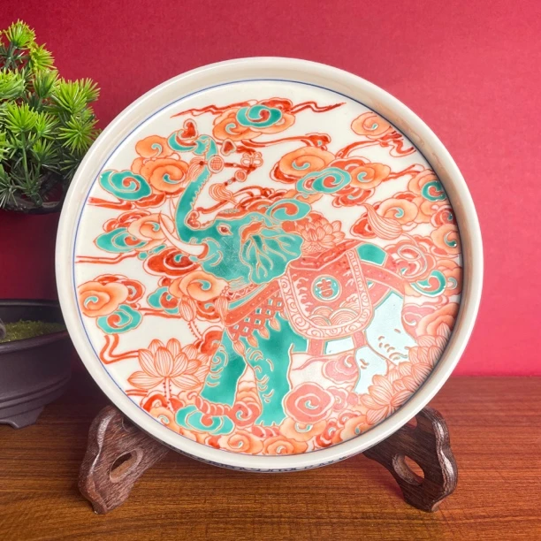 雨溪 红绿彩太平有象壶承 00105