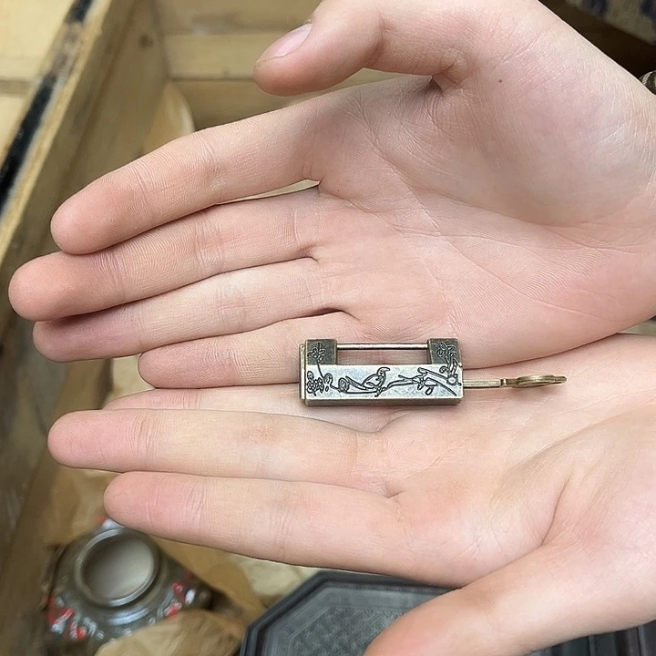 大叶紫檀（黑酸枝木类）