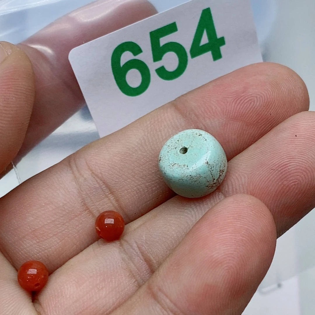 南红玛瑙未镶嵌珠宝奇石