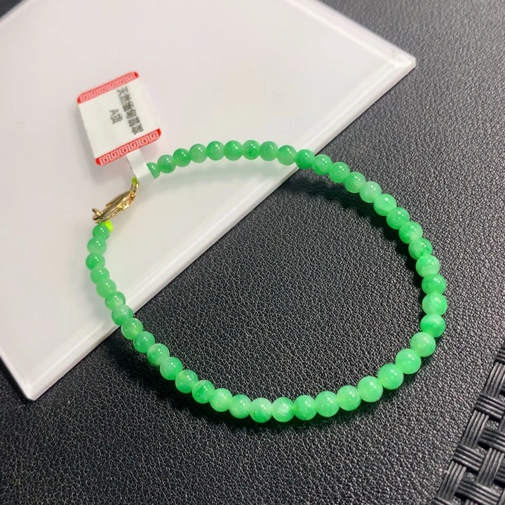 翡翠未镶嵌颈饰手串