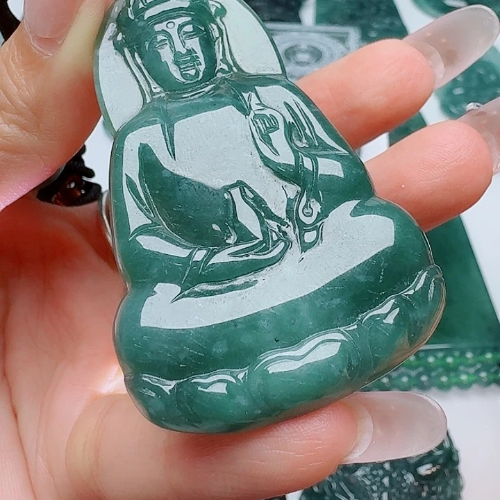 翡翠未镶嵌颈饰111