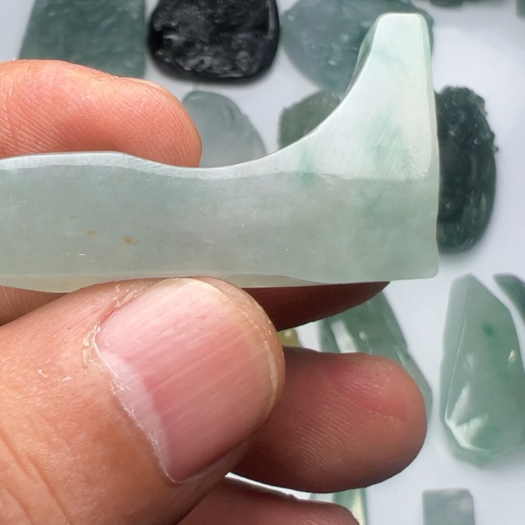 定制翡翠未镶嵌不包工