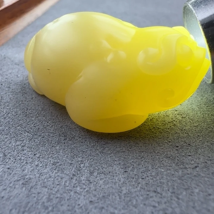 石英质玉未镶嵌配饰