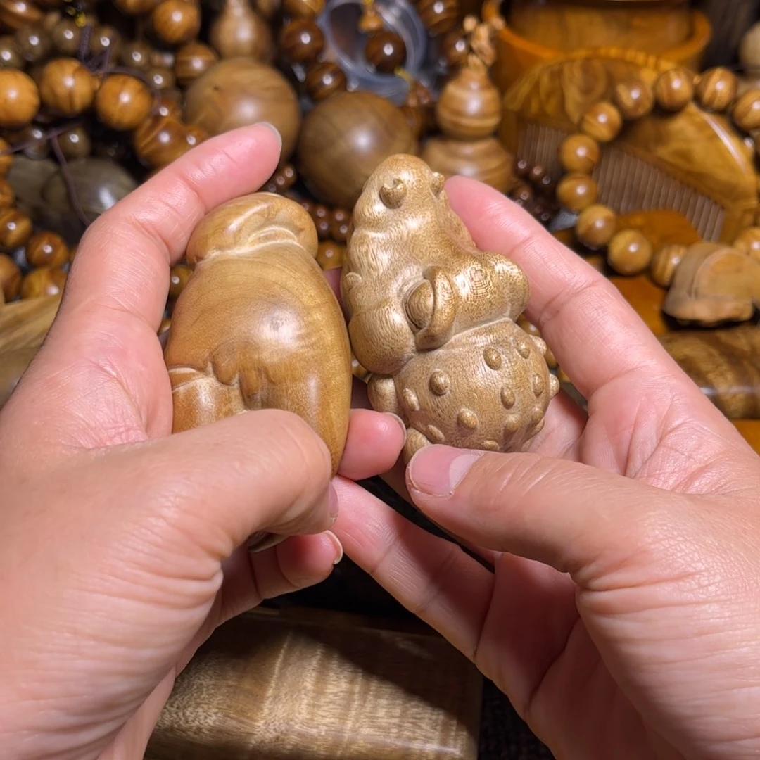 金丝楠阡*手把玩小叶