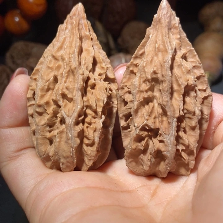 文玩核桃把件东北楸子小雪163