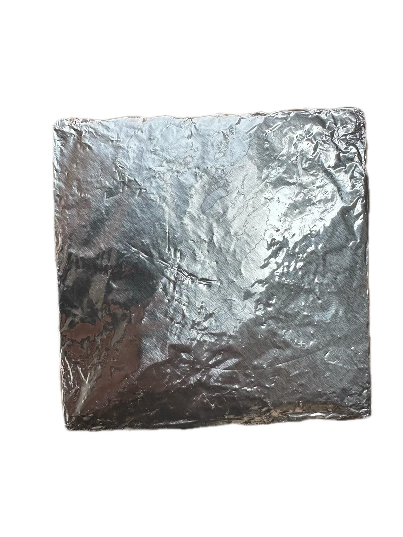 2014年（锡纸白茶砖）200g