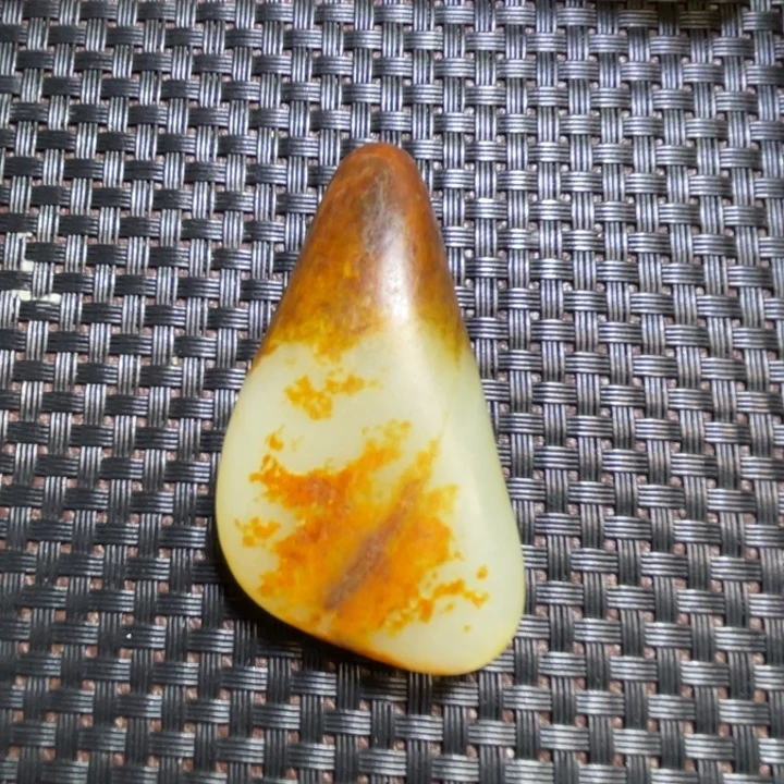 未镶嵌和田玉把件