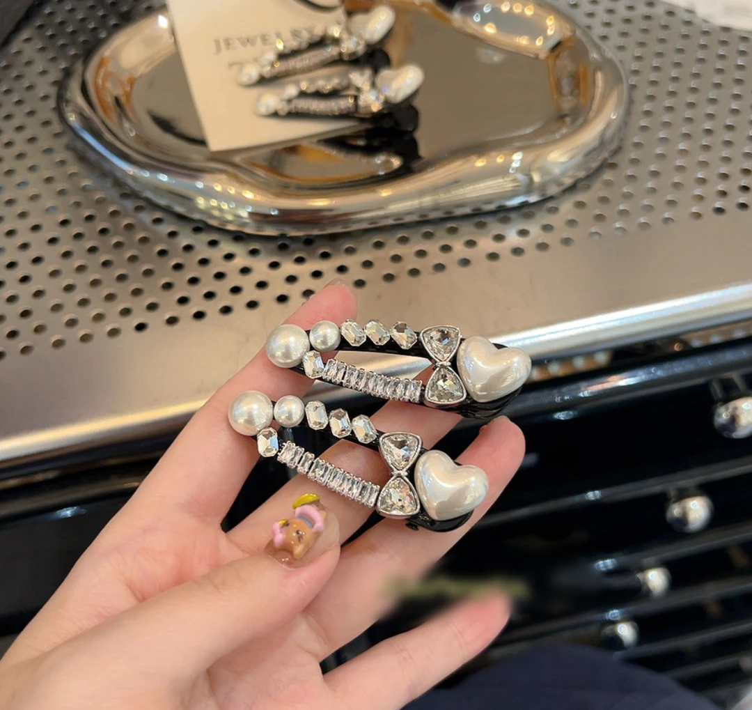 超美蝴蝶结爱心发夹（一对）
