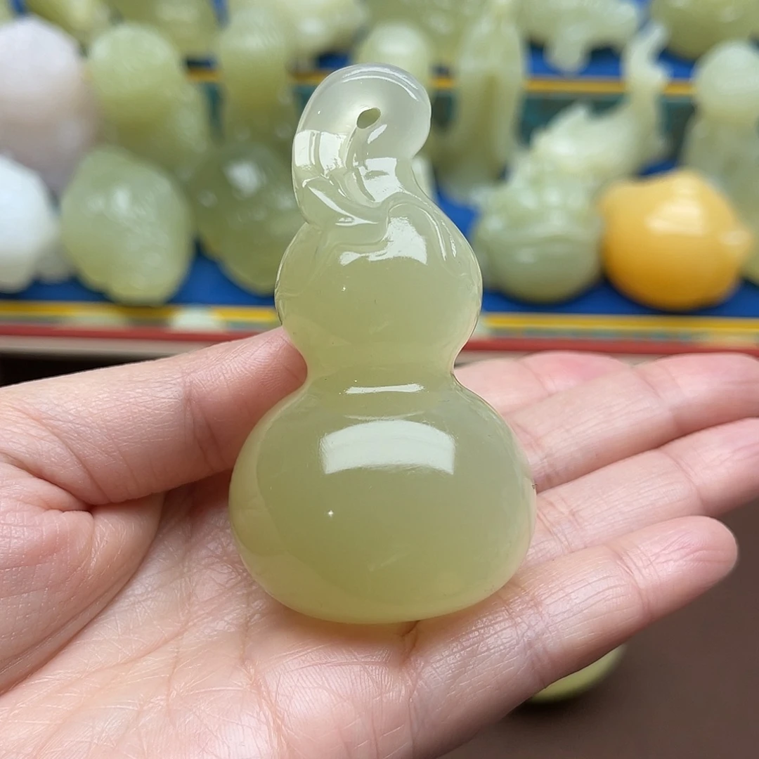 玉天然桌面小摆件